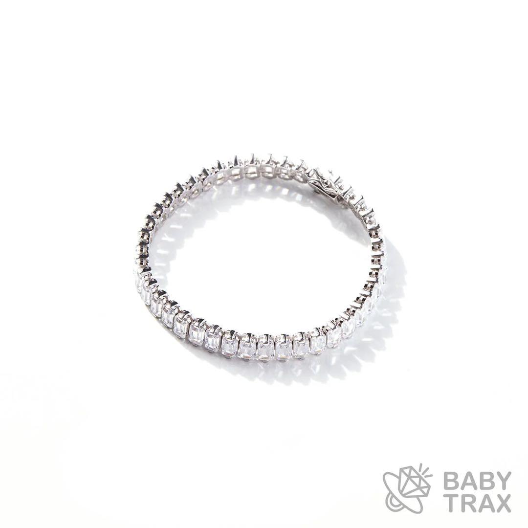 BABYTRAX エメラルドカットブレスレット シルバー 長さ18cm TB15