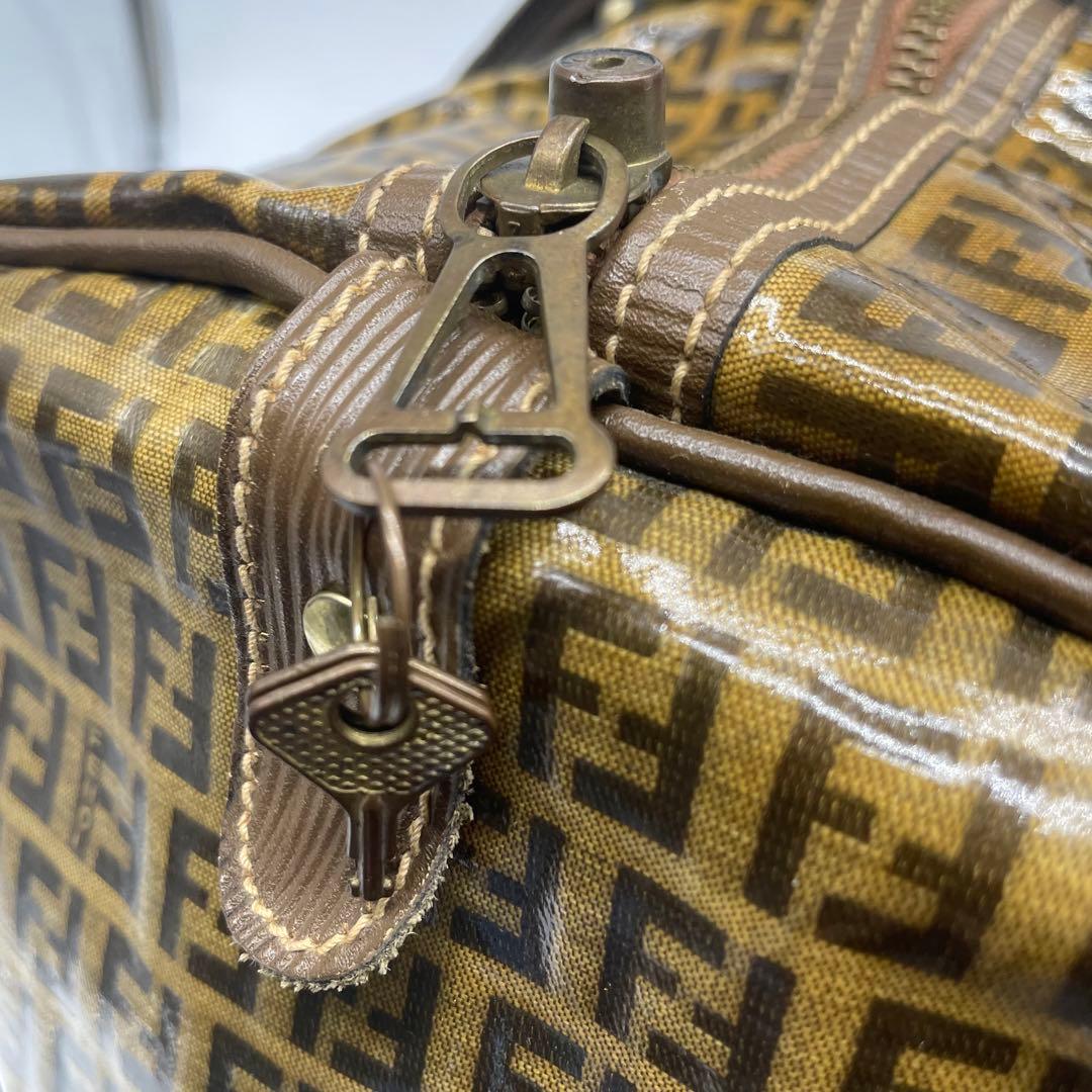 美品✨フェンディ ボストンバッグ ズッカ柄 FFトラベル 大容量