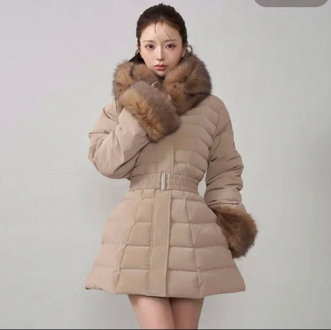 【新品未使用・おまけ付き】darich レディミディダウンコート ベージュ XS