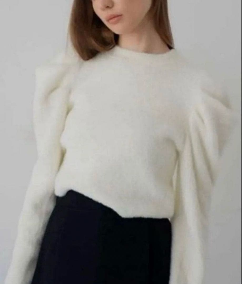 美品！メゾンドドルチェ　スウィートニット　ホワイト