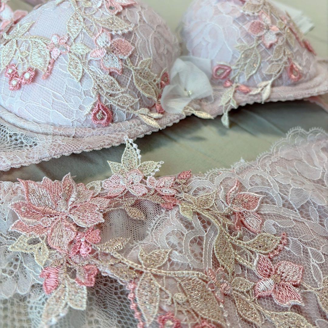 Wacoal パルファージュ 上下セット - メルカリ