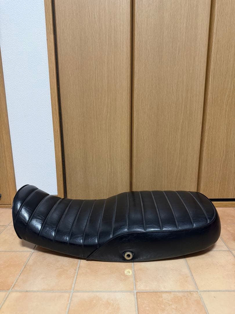 HONDA CB400ss シート