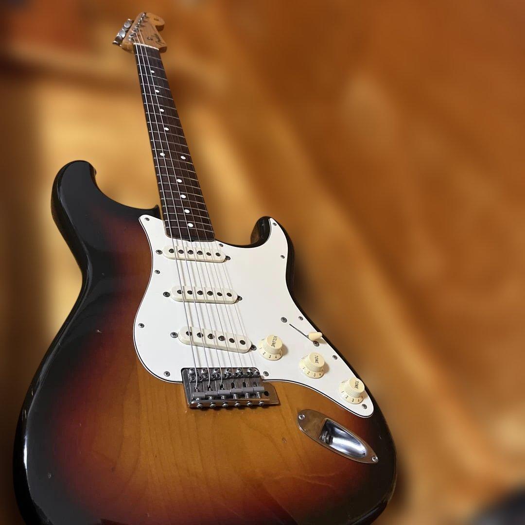 FenderJapan ストラト Lシリアル ￼ フジゲン製造期　ハードケース付