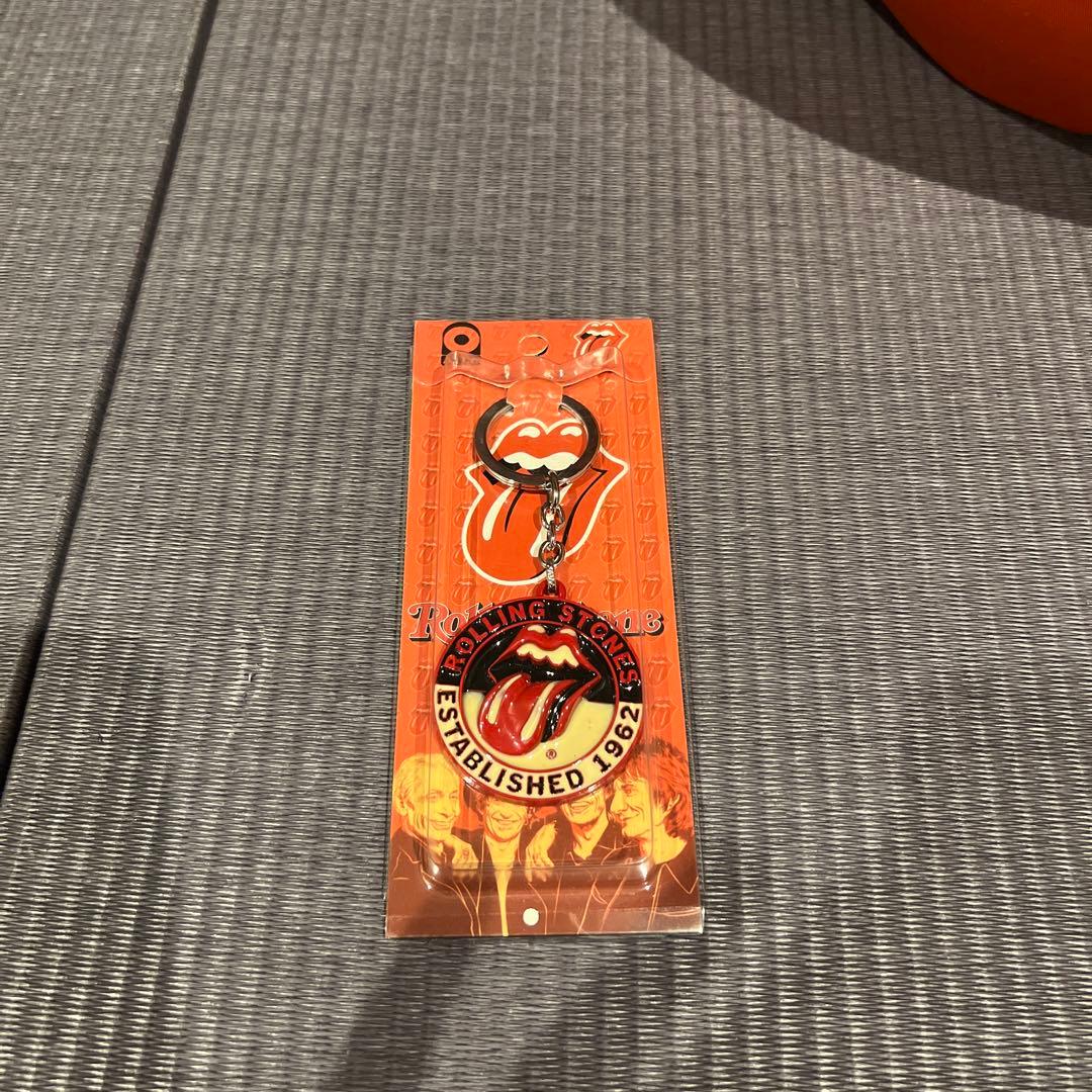 Rolling Stones キーホルダー 舌ロゴ 1962 - メルカリ