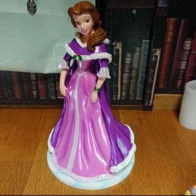 ディズニー　美女と野獣　クリスマスベル　スタチュー