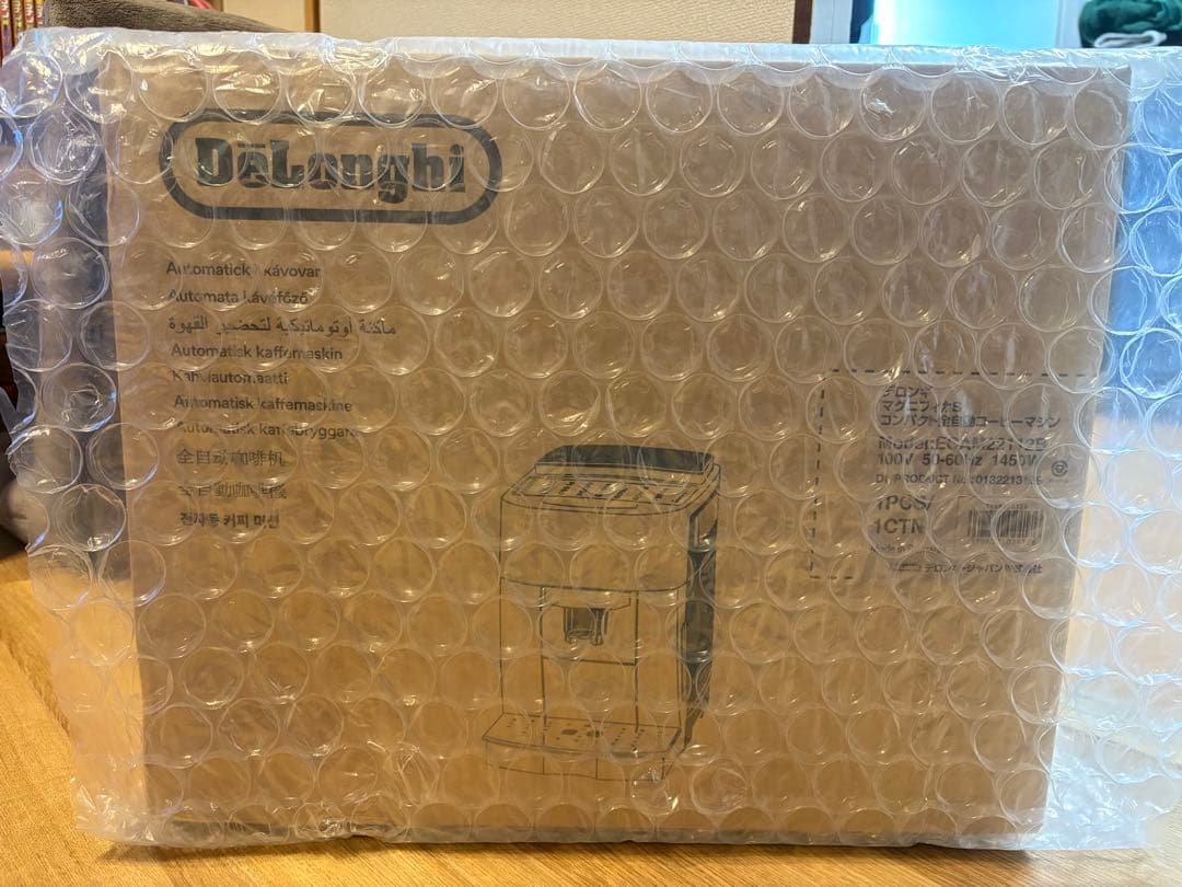 【新品未開封】DeLonghi デロンギ エスプレッソ コーヒー　マシン デロンギ デディカ アルテ エスプレッソ・カプチーノメーカー EC885M