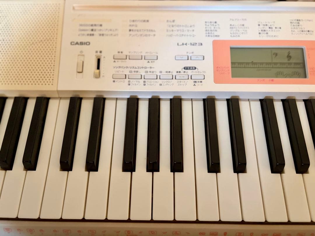 CASIO LK-123キーボード 61鍵 外箱・付属品付 - メルカリ