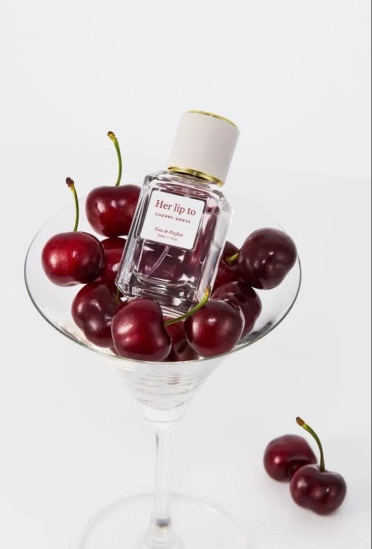 【新品未使用未開封】ハーリップトゥ♡チェリー香水