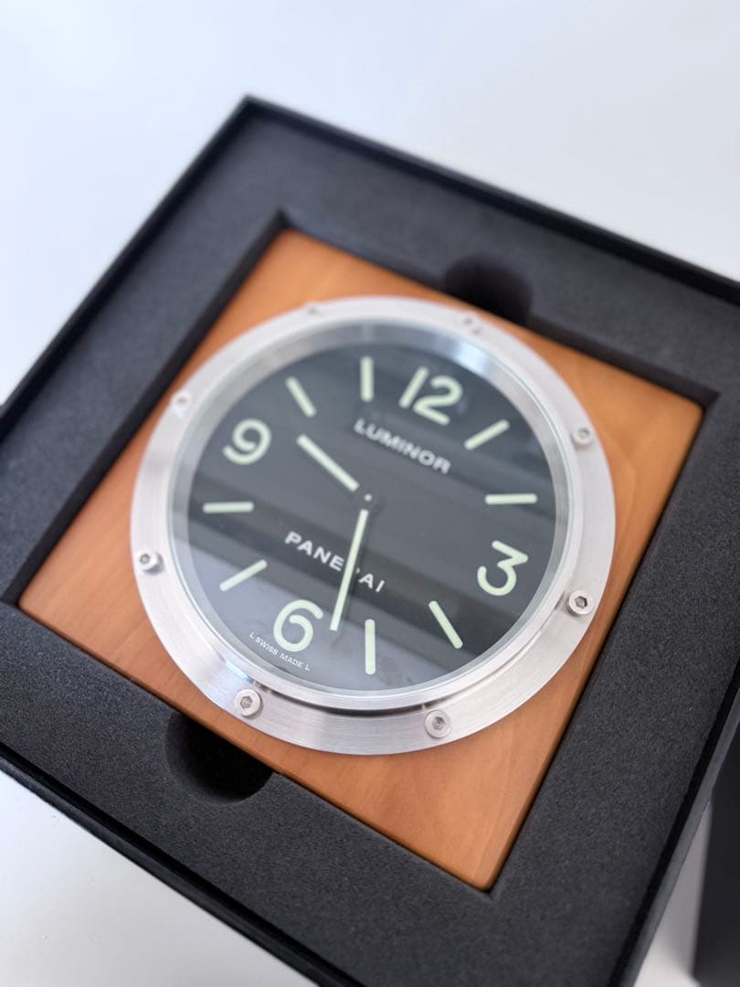 K*R様 パネライ　ルミノール　置き時計