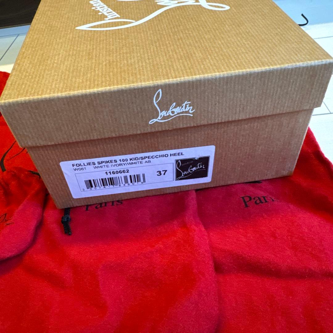 美品 ルブタン パンプス ホワイトアイボリー 37 - メルカリ