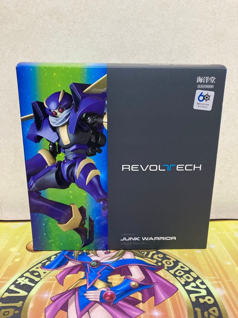 遊戯王5D's 海洋堂　ジャンク・ウォリアー リボルテック 新品未開封　特典付き