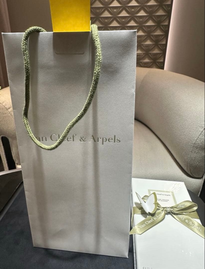 Van Cleef & Arpels 香水　新品未開封　ローズルージュ