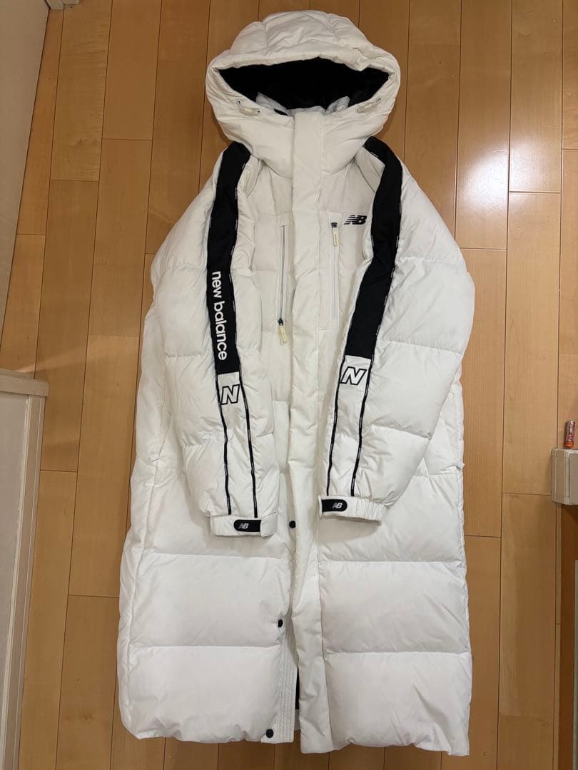 new balance フード付きロングダウンジャケット　ベンチコート