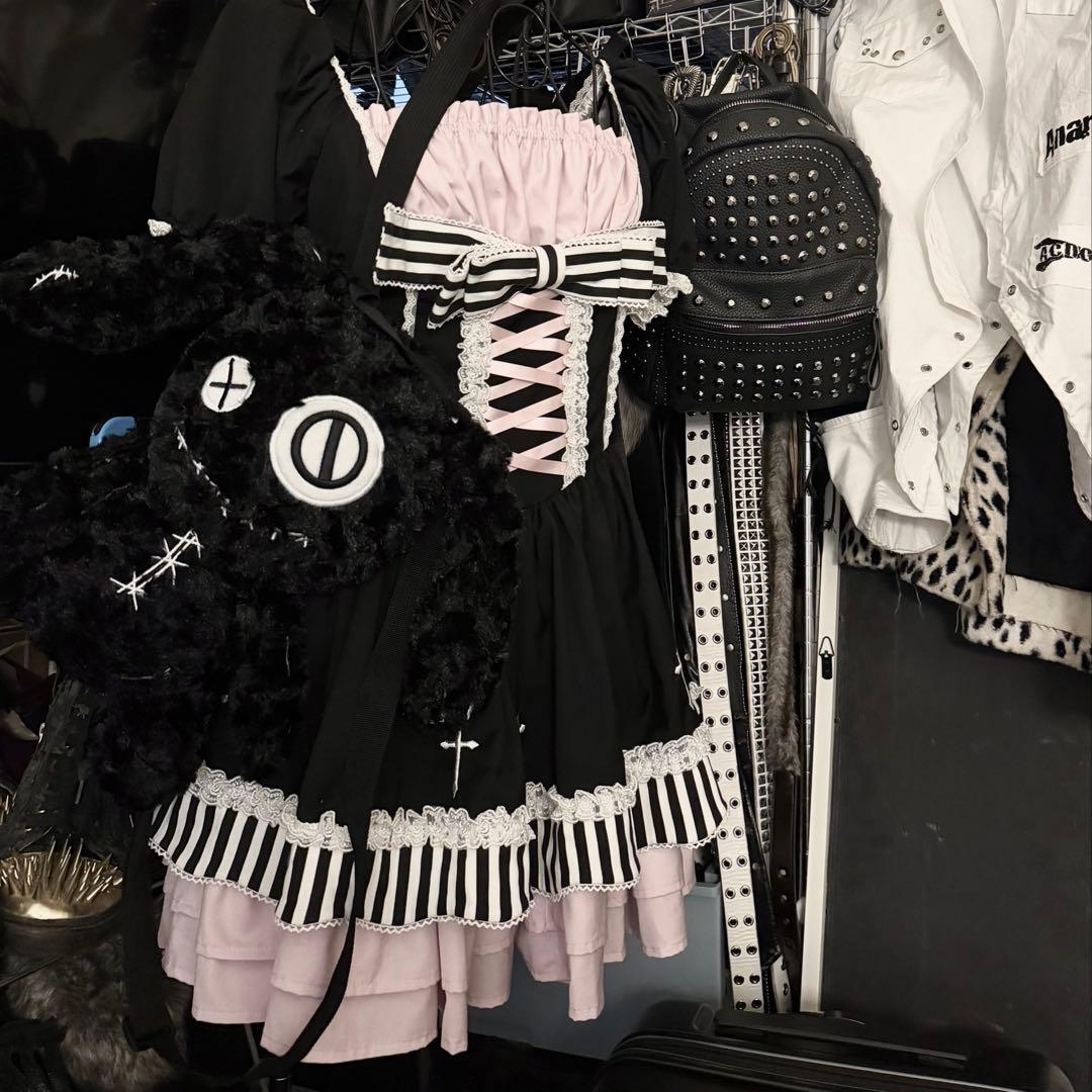 ロリータ ゴスロリ gothic ワンピース ストライプ 編み上げ