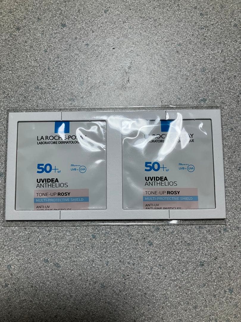 もも　ラロッシュポゼ 100包