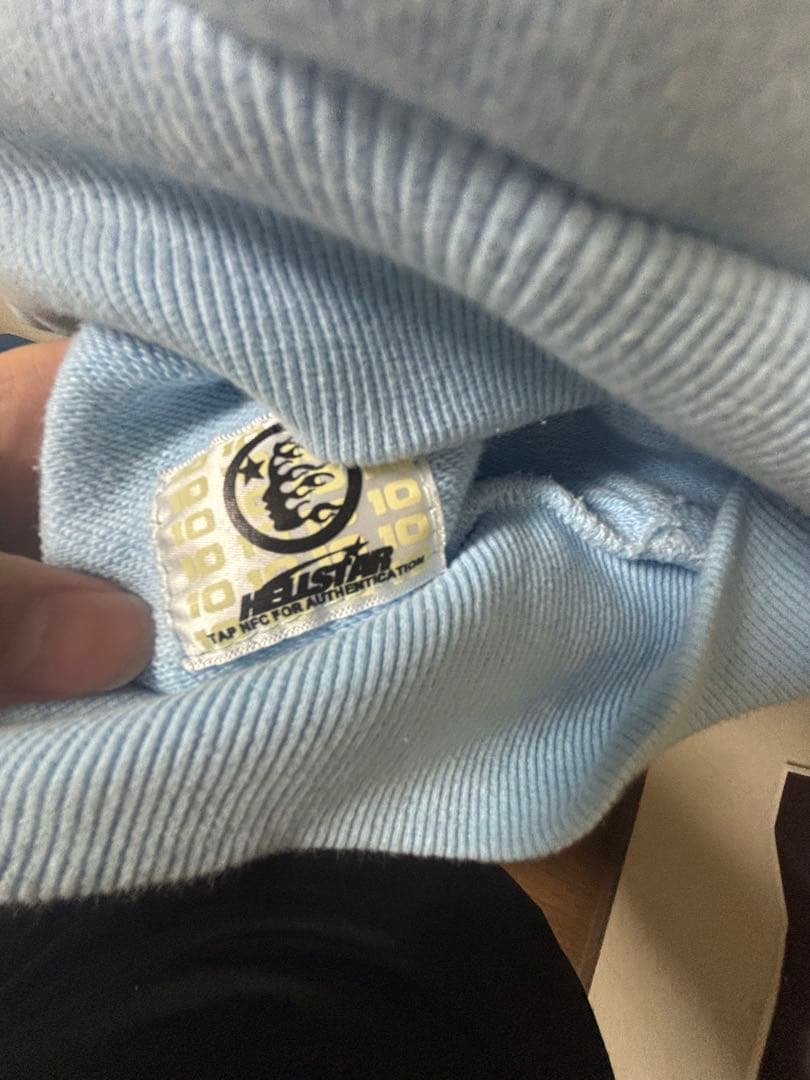 HELLSTAR ライトブルー パーカー‼️訳あり‼️ - メルカリ