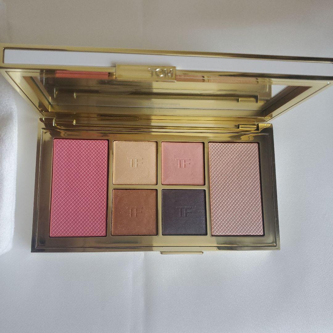 TOM FORD アイシャドウパレット 01