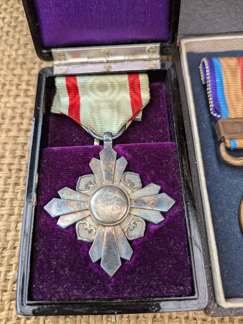 旧日本軍勲章 5種 大満洲國建國功労章 勲八位