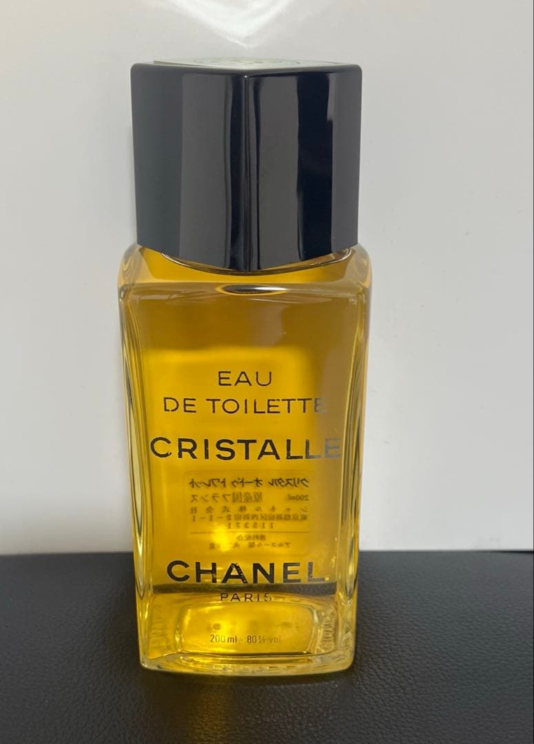 CHANEL シャネル　CRISTALLE 香水　オードトワレ　200ml
