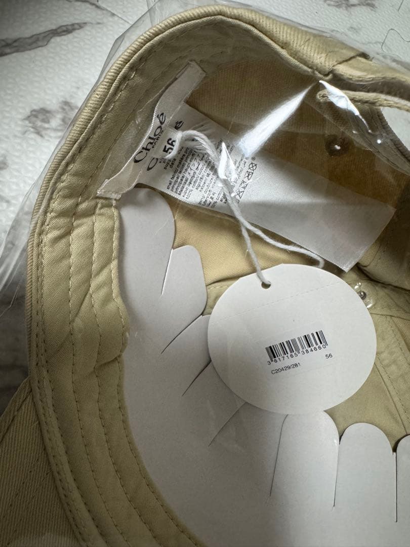 K様 専用 Chloé ベージュキャップ 56 - メルカリ