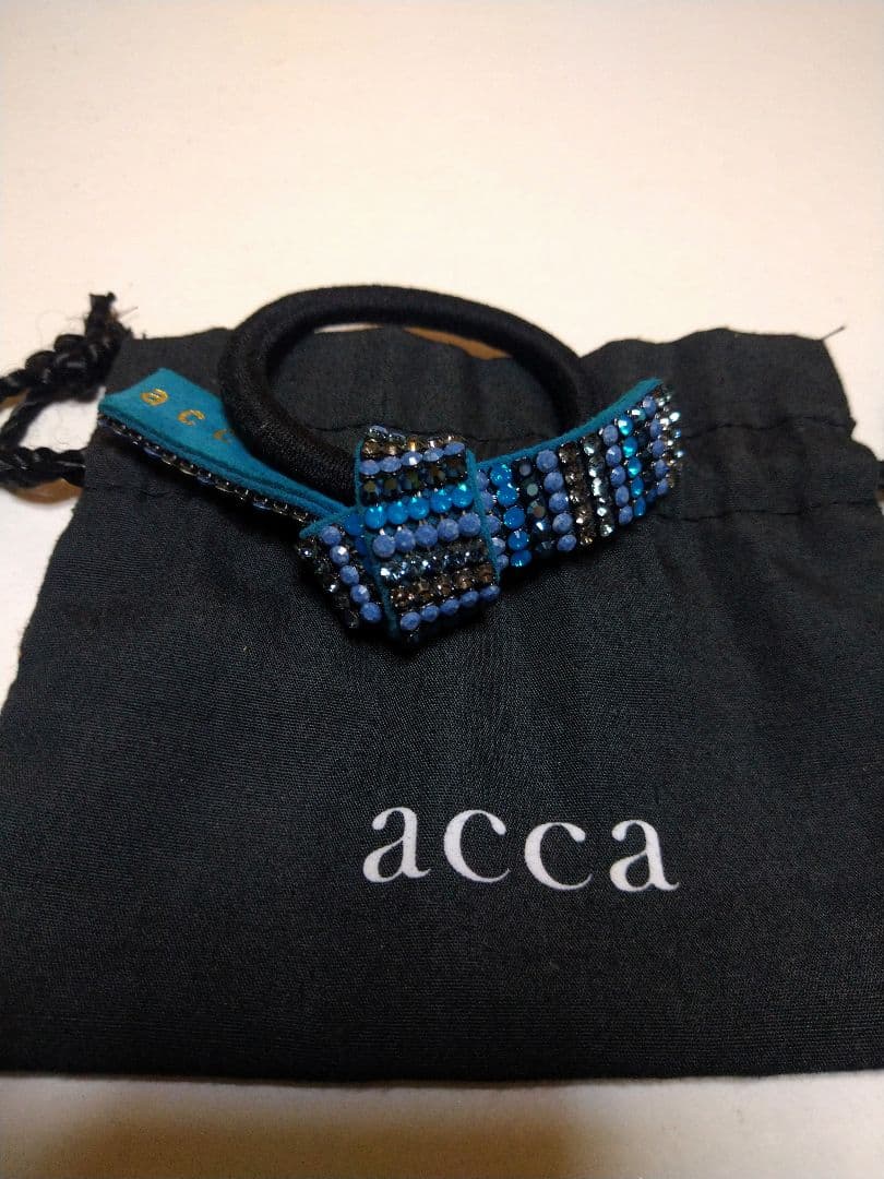 acca ストーン装飾 ヘアゴム 公式】ACCA オンラインストア | ヘアアクセサリーのアッカ公式ウェブサイト