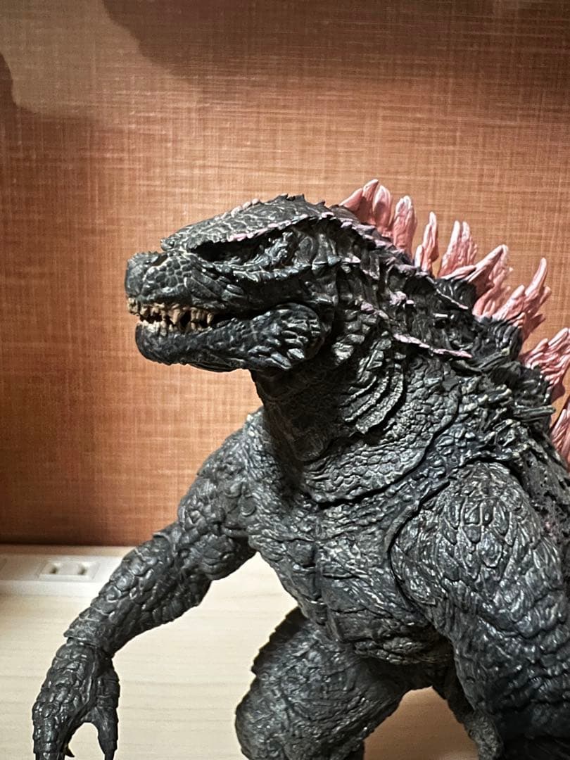 ハイヤトイズ】ゴジラ エヴォルヴ アクションフィギュア - メルカリ