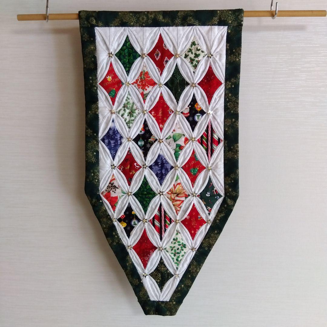 クリスマスタペストリー カテドラルウィンドウ パッチワーク