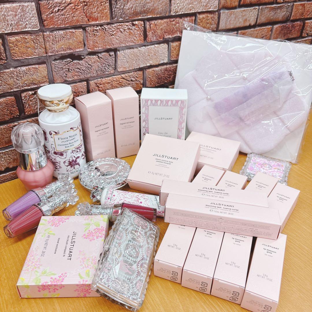 ☆ジルスチュアート　コスメおまとめ売り！！