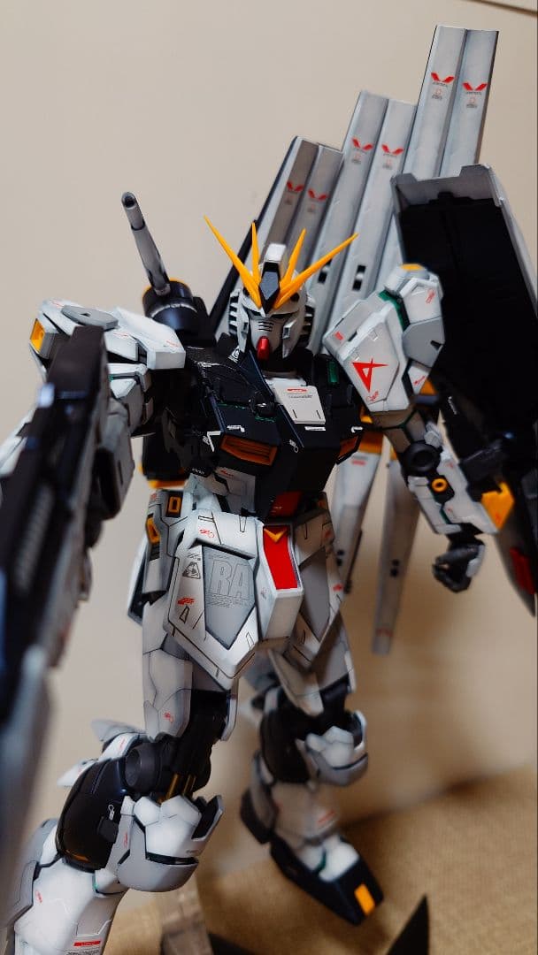 MG νガンダムver.Ka LEDライト機能付き 全塗装組立済 MG νガンダムver.Ka ㉖ 内部フレーム組み立て : ryoshiお父さんの