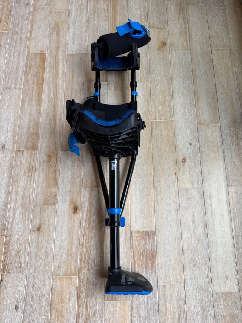 アイウォークフリー iWALKFree 3.0 ハンズフリー 松葉杖