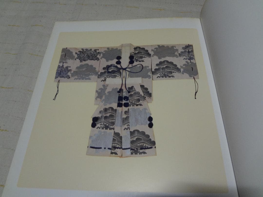 若松華遥　行司装束作品集〈月の巻〉 昭和能装束〈花の巻〉〈雪の巻〉3冊セット