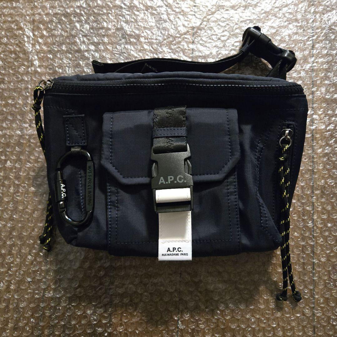 A.P.C. Trek ヒップバッグ ボディバッグ ダークネイビー アーペーセー