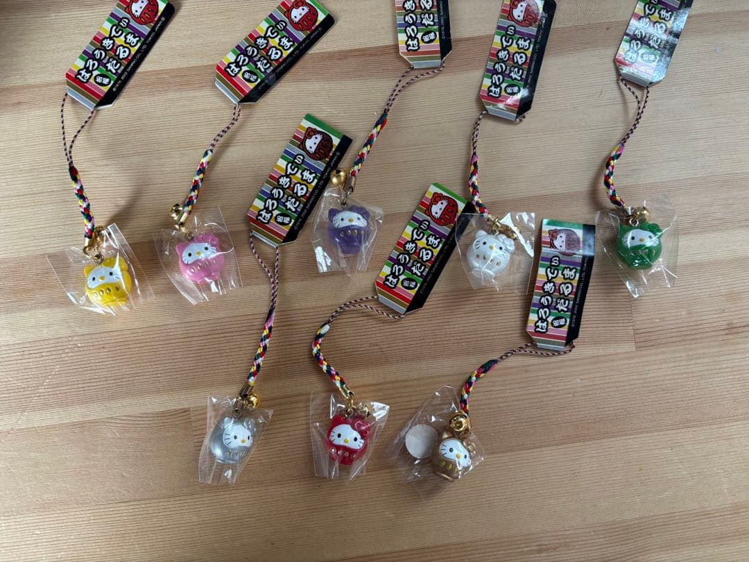 キャラクター型ストラップ 8個セット