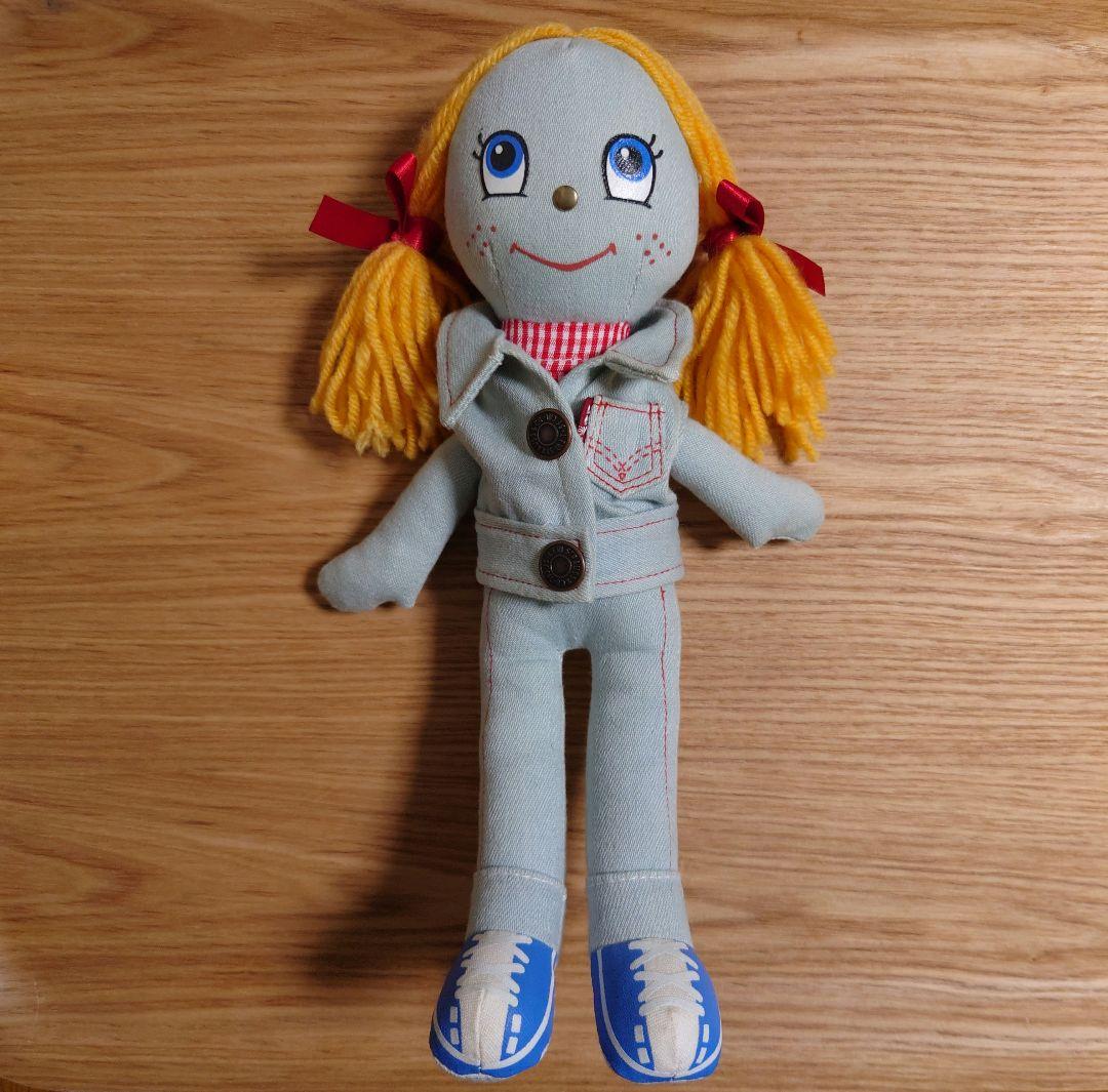 Levi's リーバイス ラグドール 人形 復刻 - メルカリ