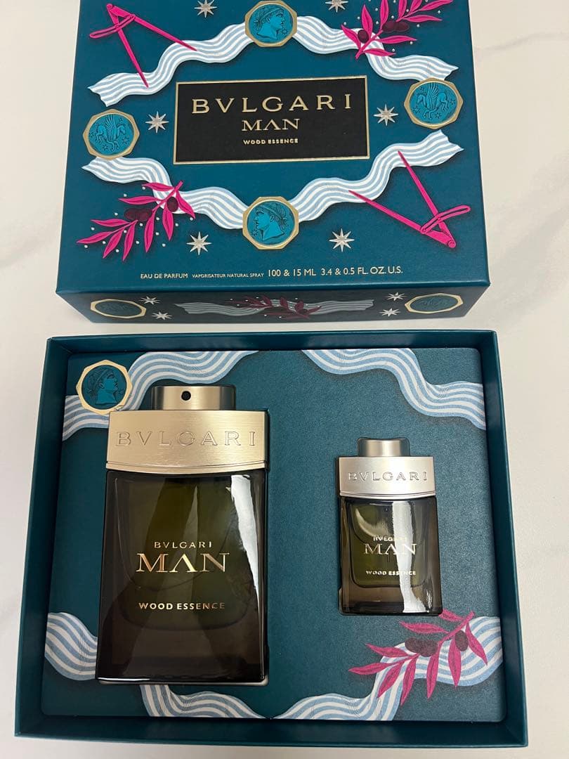 【新品未使用】ブルガリ マン ウッド エッセンス オードパルファム 100 ML