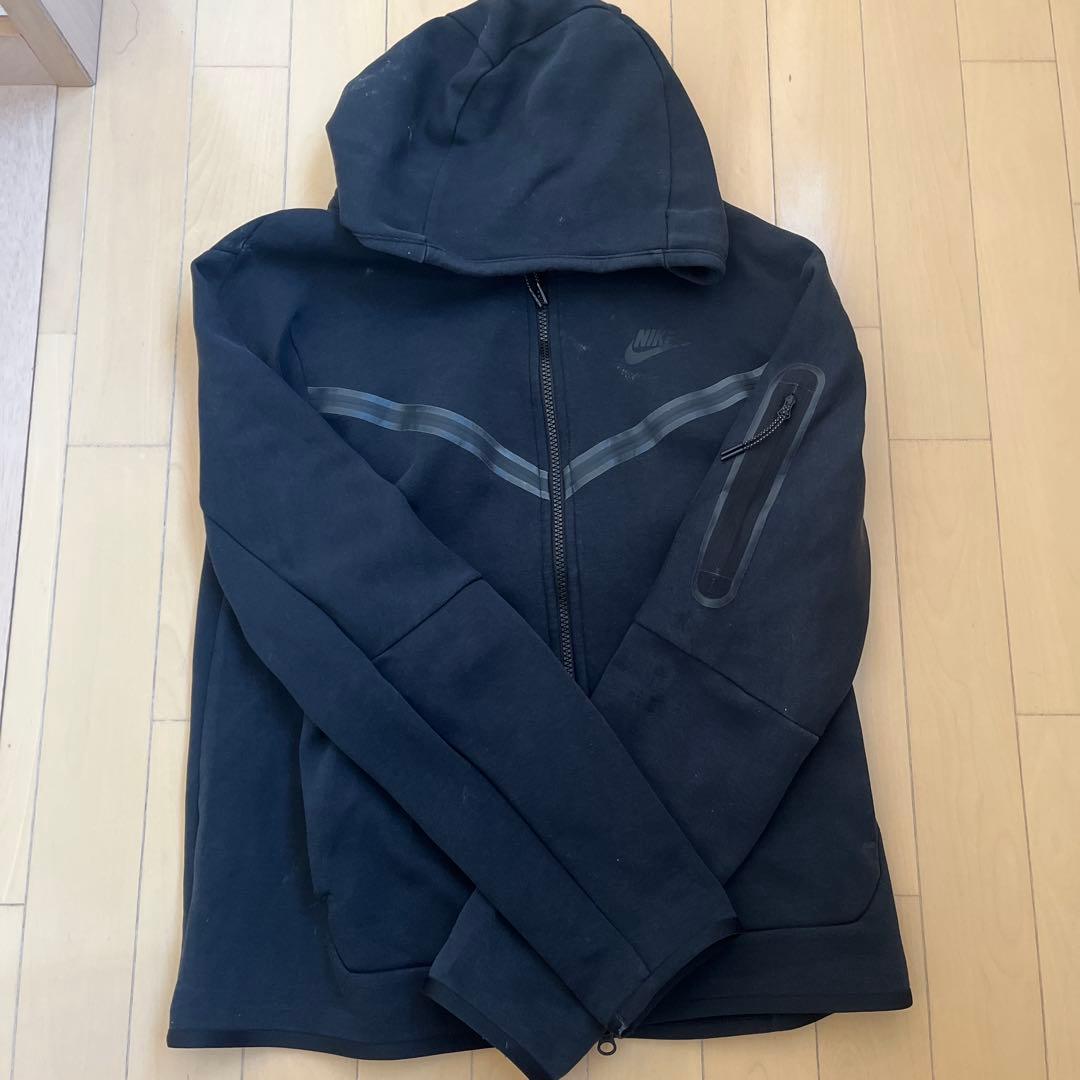Nike テックフリース M 黒