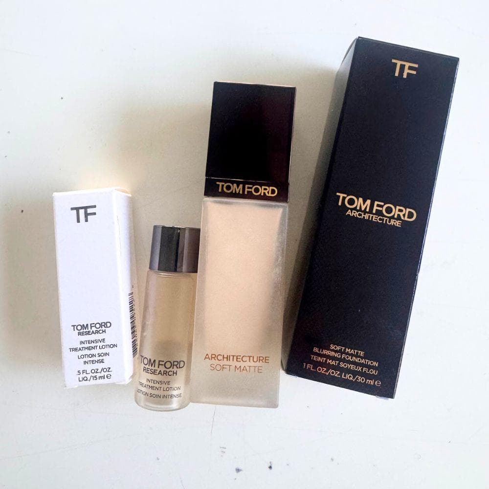 トムフォード アーキテクチャー ラディアンス ハイドレーティング ＋オマケつき