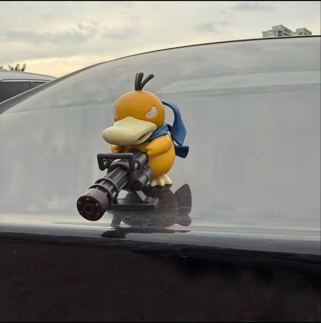 Psyduck（コダック）カーインテリアフィギュア／1個のみ販売 約10cm