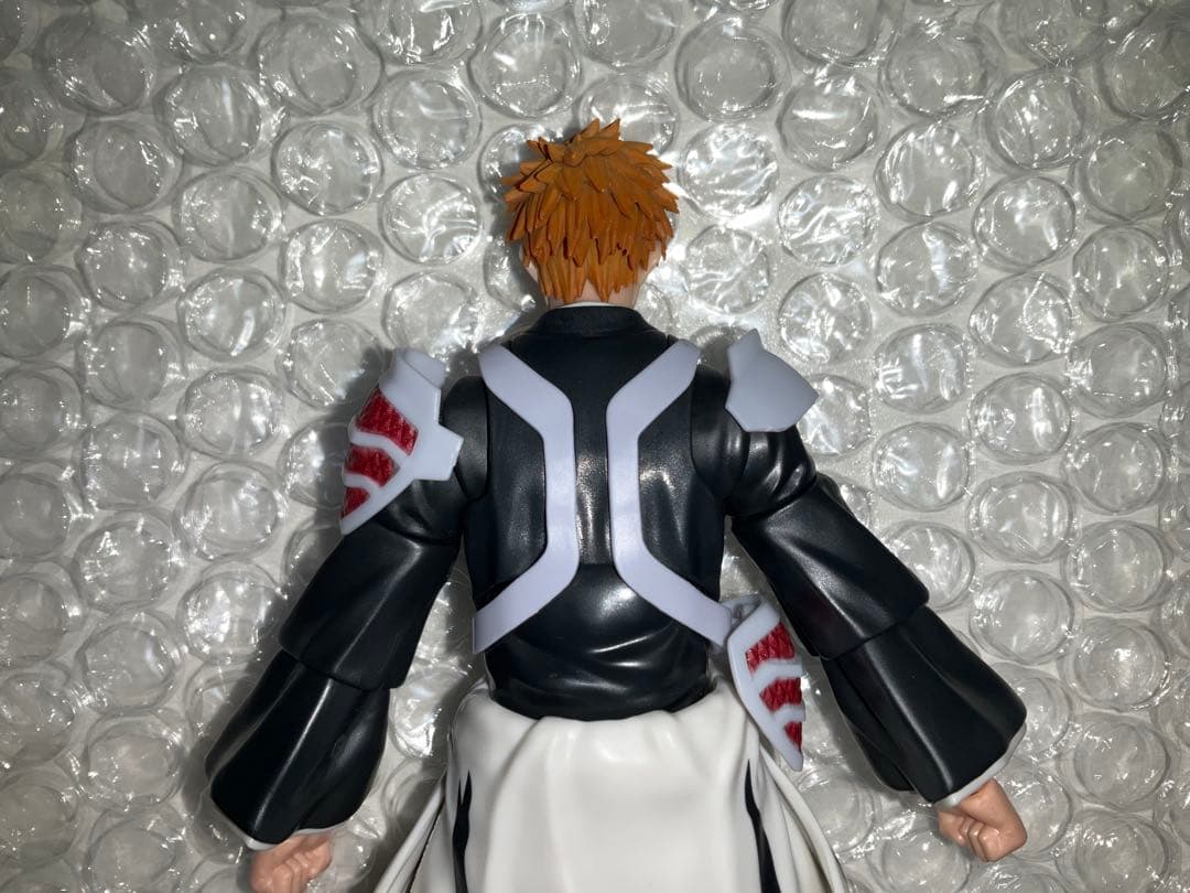 【中古品】S.H.Figuarts 黒崎一護 -二刀斬月-