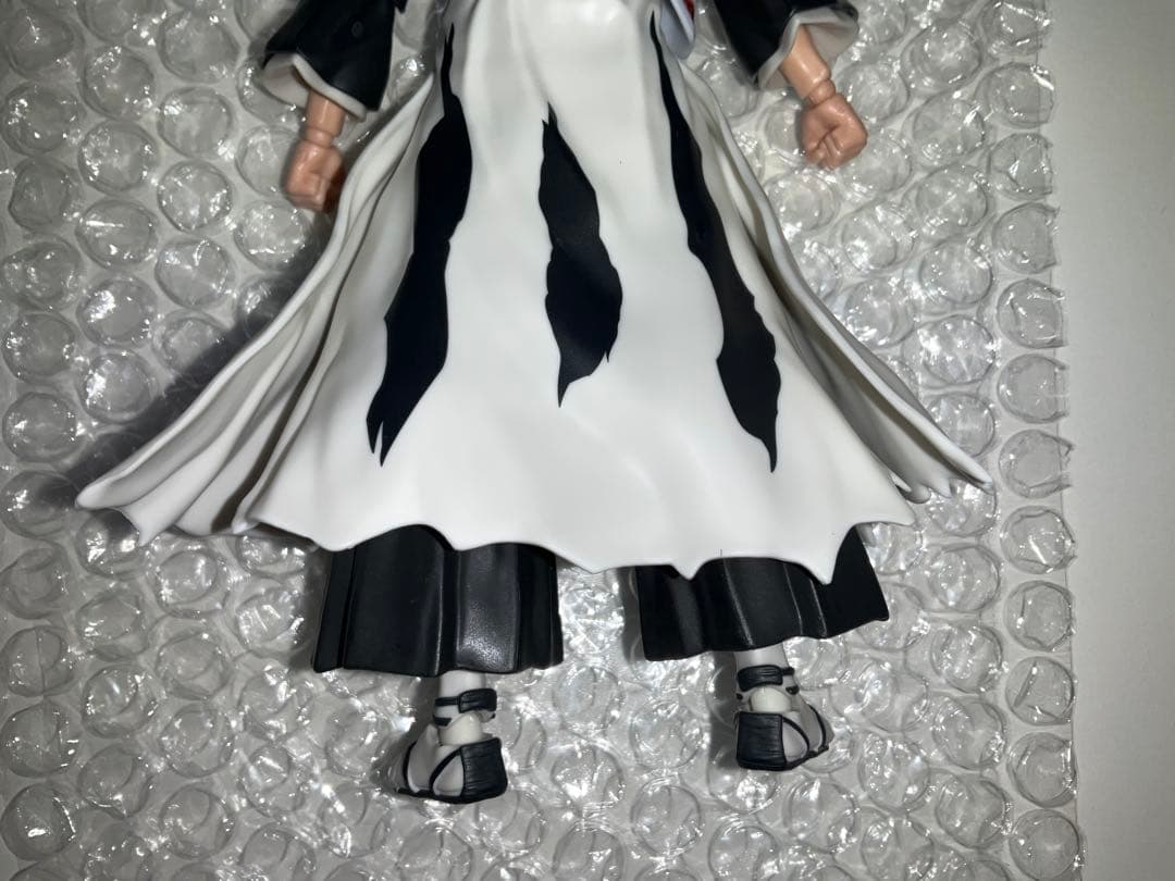 【中古品】S.H.Figuarts 黒崎一護 -二刀斬月-