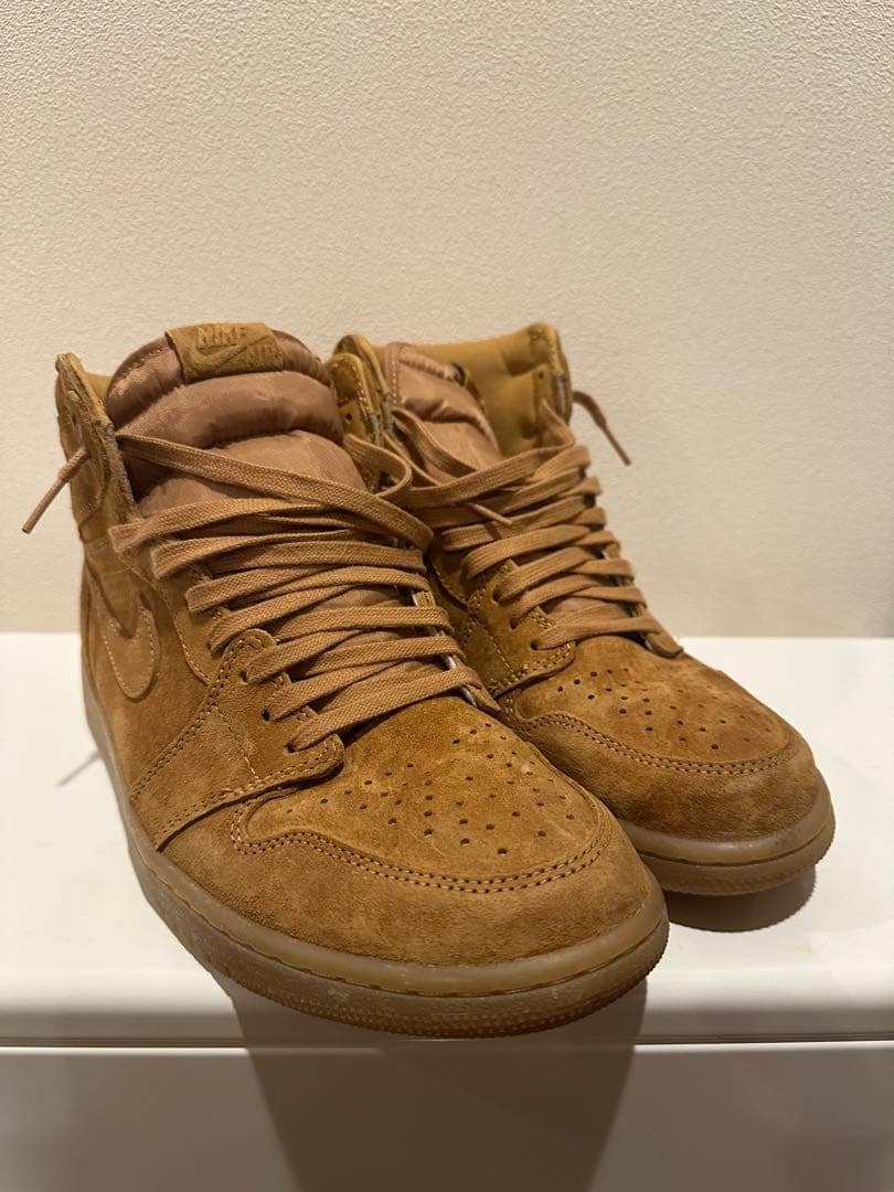 靴 Nike Air Jordan 1 Retro High \"Wheat\"
