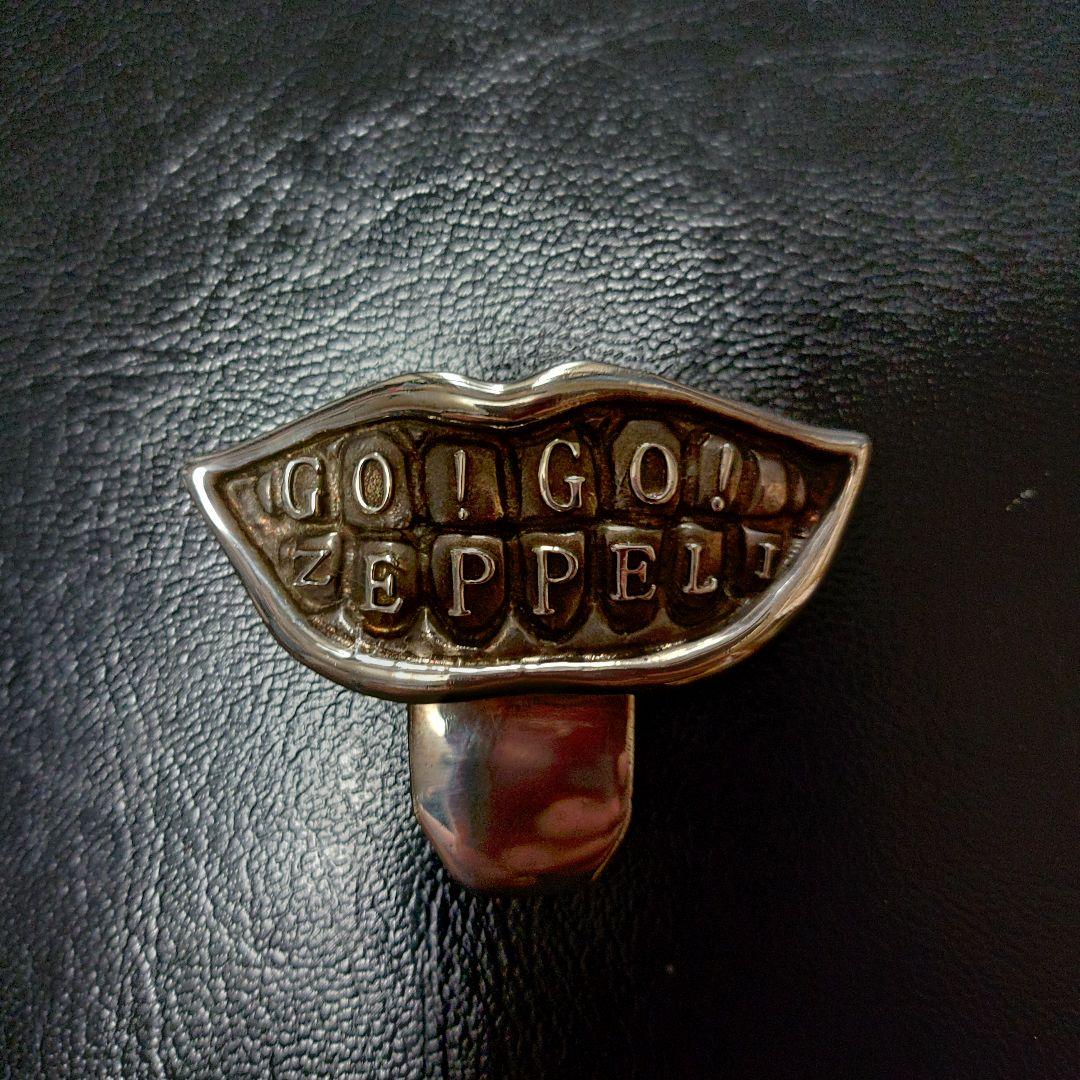 ジョジョの奇妙な冒険　スティール・ボール・ラン　GoGoツェペリ　マネークリップ GO!GO!】 PASSIONE＋から 「ニョホホホ」と聞こえてきそうな