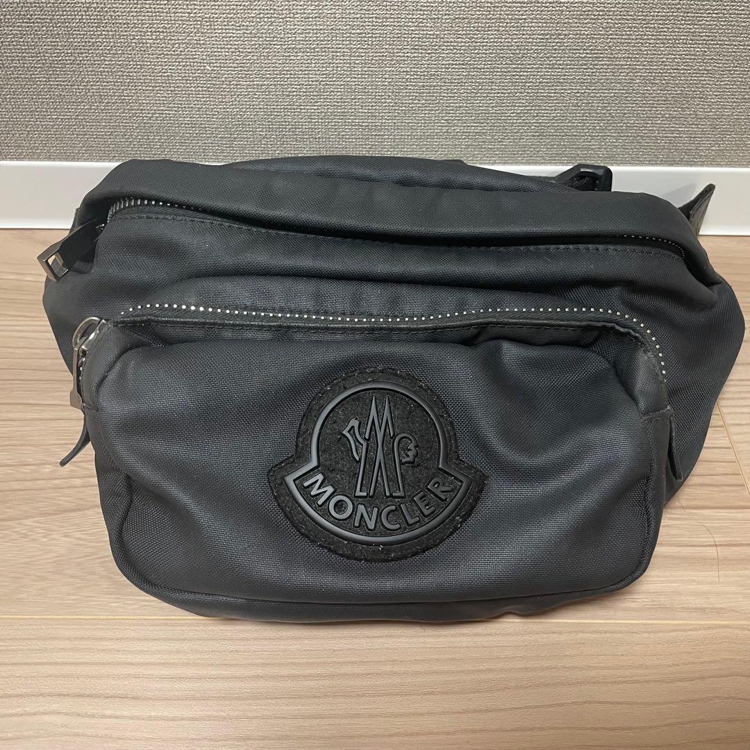 MONCLER モンクレール DURANCE デュランス ベルトバッグ　ブラック