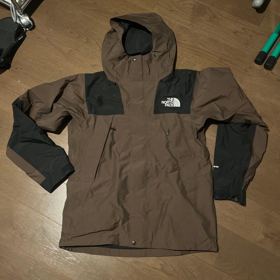 ザ ノースフェイス　マウンテンジャケット　ゴアテックス製　NP61800中古美品