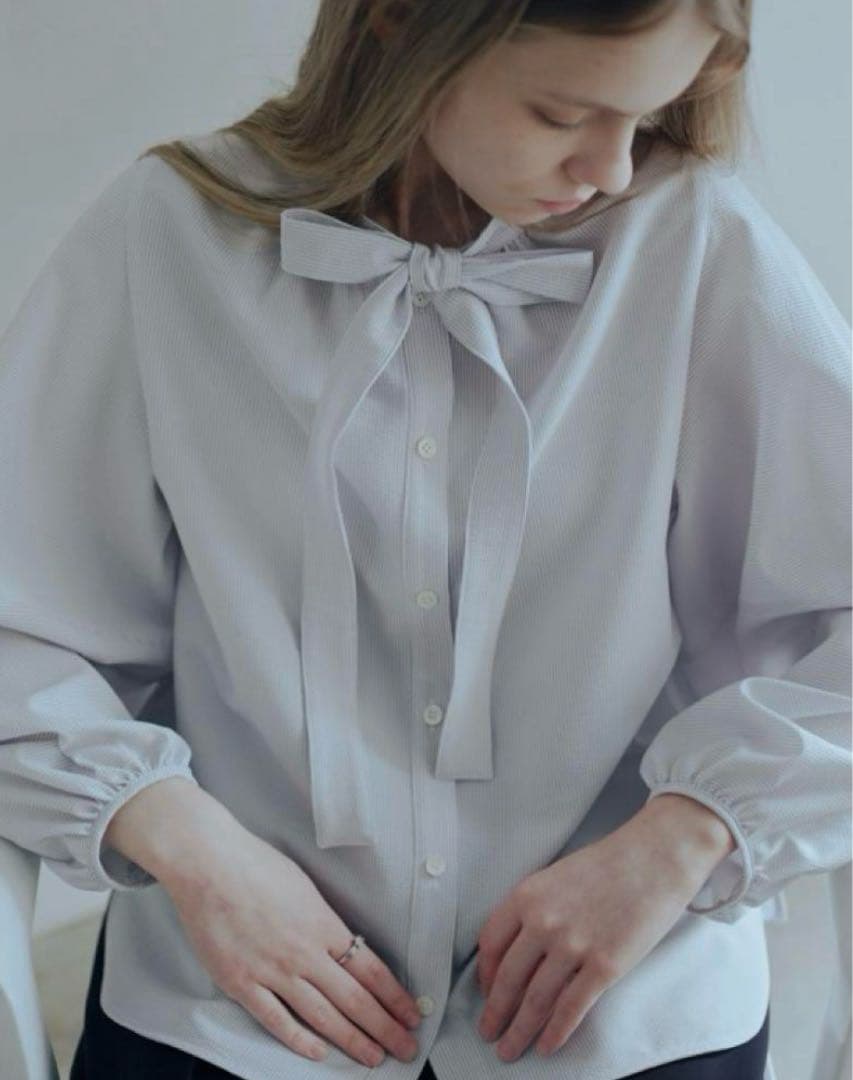 OHGA ストライプボウタイブラウス