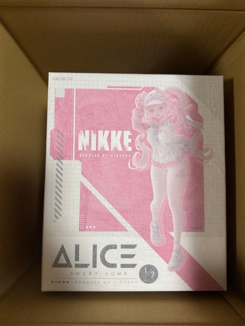 勝利の女神：NIKKE アリス スイートホーム 通常版 1/7完成品フィギュア 勝利の女神：NIKKE』より、アリスがスイートホーム衣装にてフィギュア