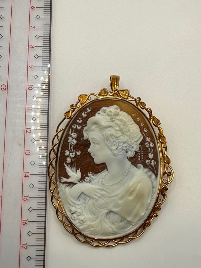 一点物 作家もの ペルニーチェ兄弟 K18 カメオ ブローチ兼ペンダント