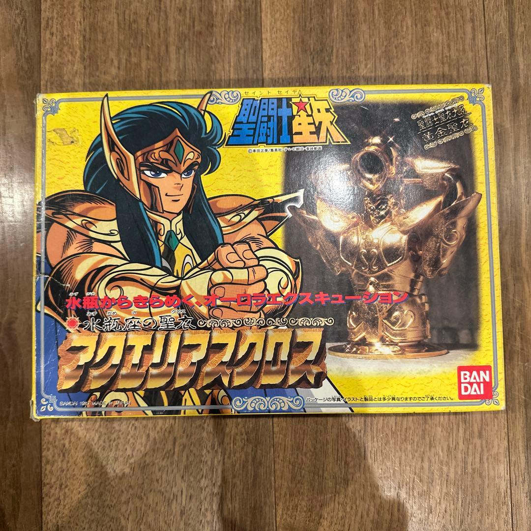 バンダイ 聖闘士星矢 アクエリアス フィギュア