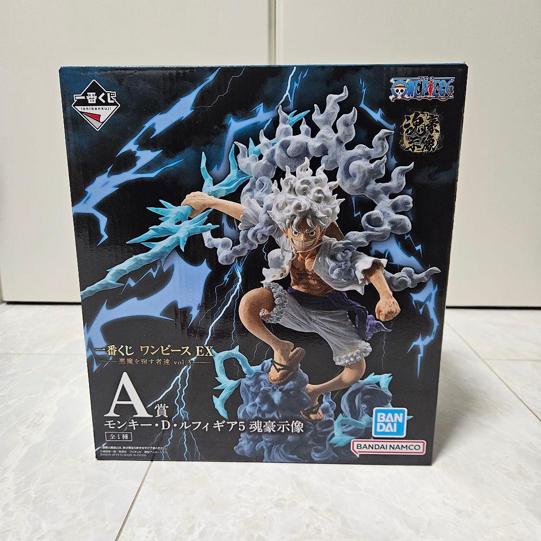ワンピース 一番くじ A賞 モンキー・D・ルフィ Amazon.co.jp: 一番くじ ワンピース The Greatest Battle 偉大なる航路