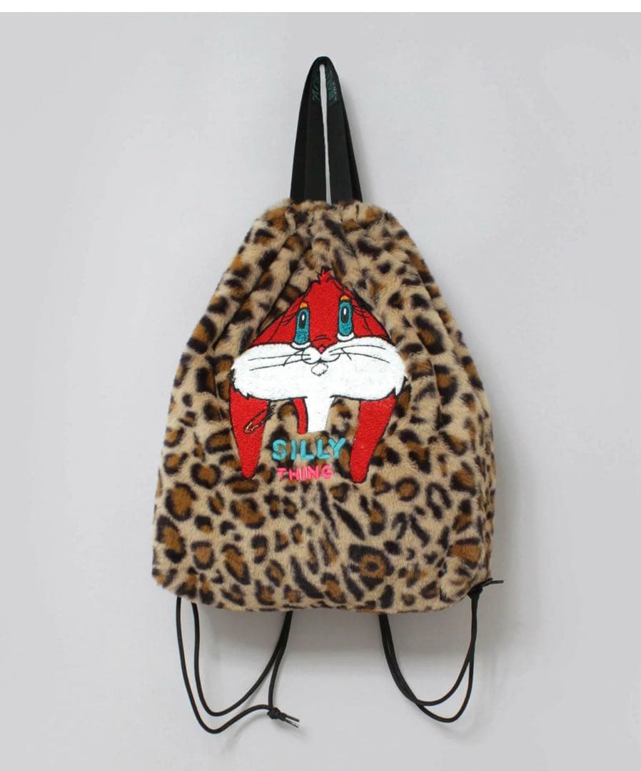 ラビット刺繍ヘアリーBAG新品未使用 新商品】スウェーデンの陶芸家、リサ・ラーソンのハリネズミのトート